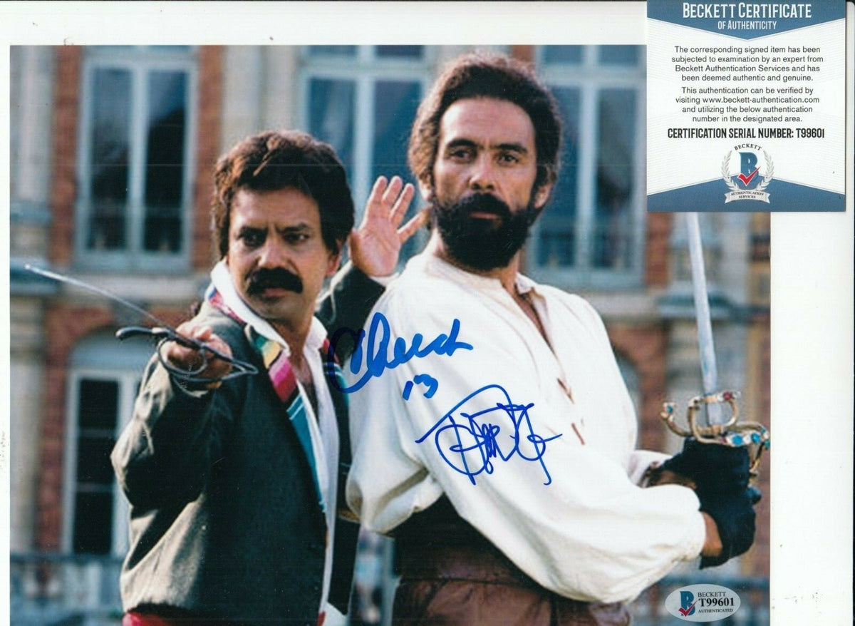 CHEECH and CHONG signed (UP IN SMOKE) Movie 8X10 photo BECKETT BAS T99601