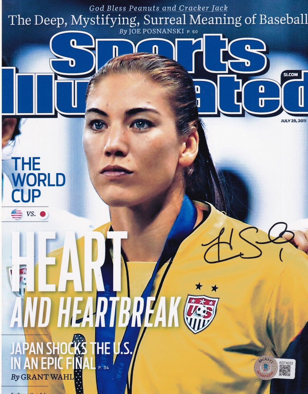 HOPE SOLO signed (TEAM USA) WOMENS SOCCER 8X10 photo BECKETT AD74022