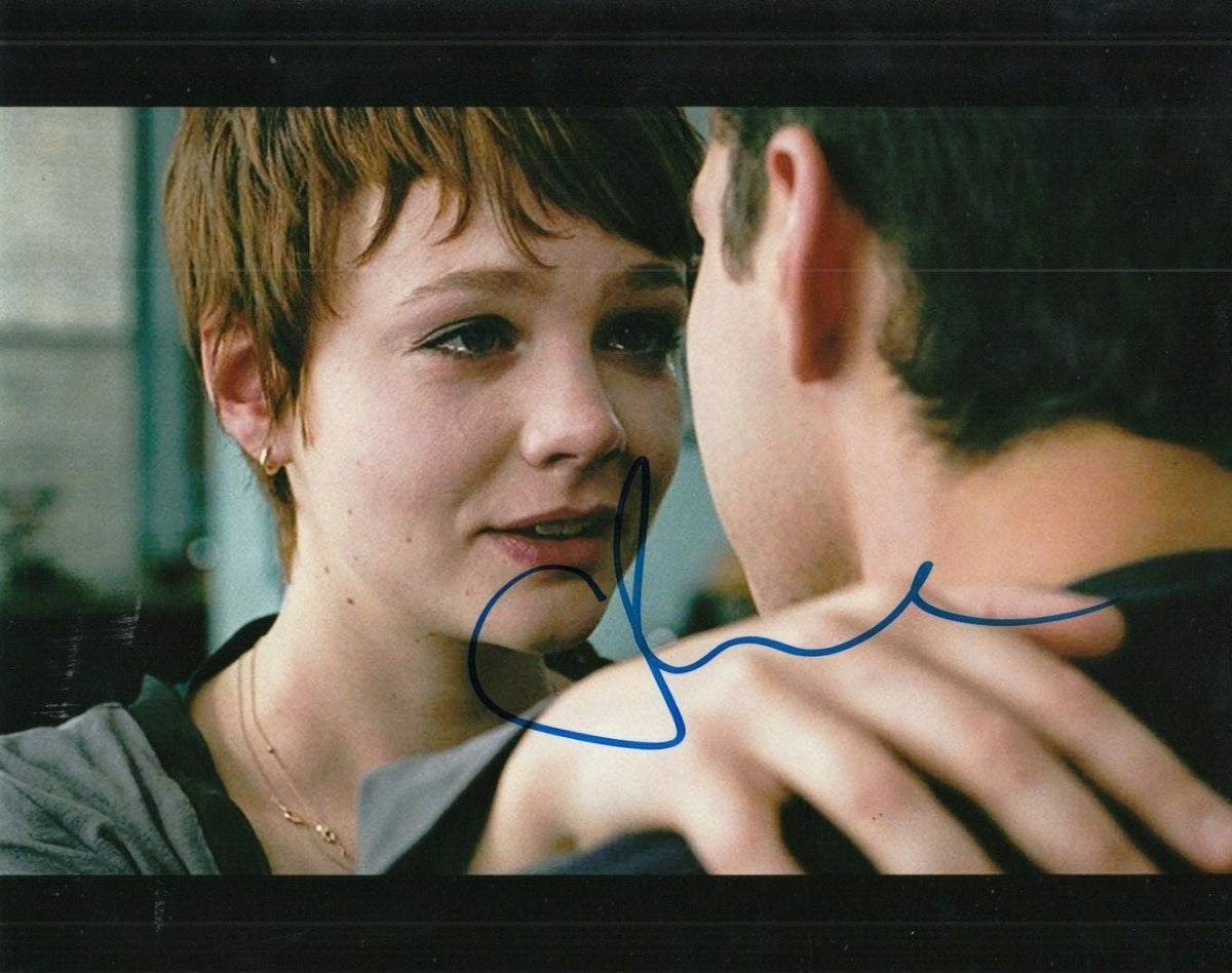CAREY MULLIGAN signed (WALL STREET: MONEY NEVER SLEEPS) 8X10 photo W/COA #2