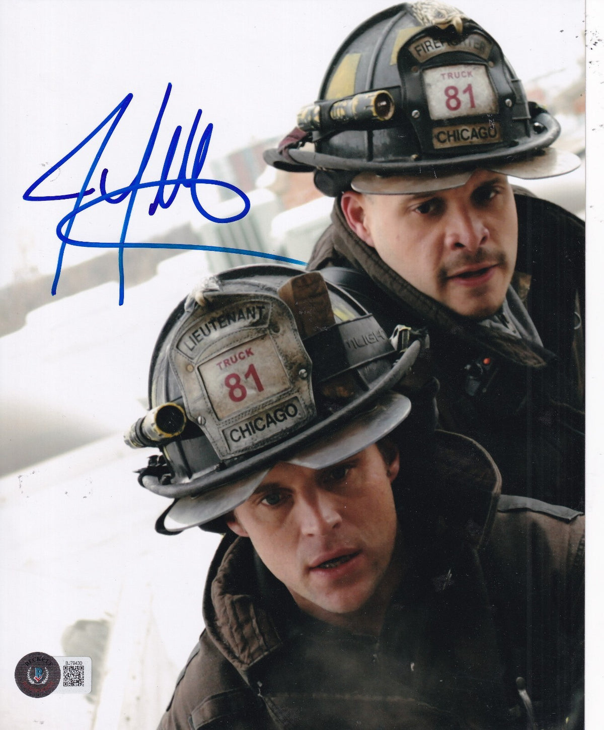 JOE MINOSO signed (CHICAGO FIRE) Joe Cruz 8X10 photo BECKETT BAS BJ79430
