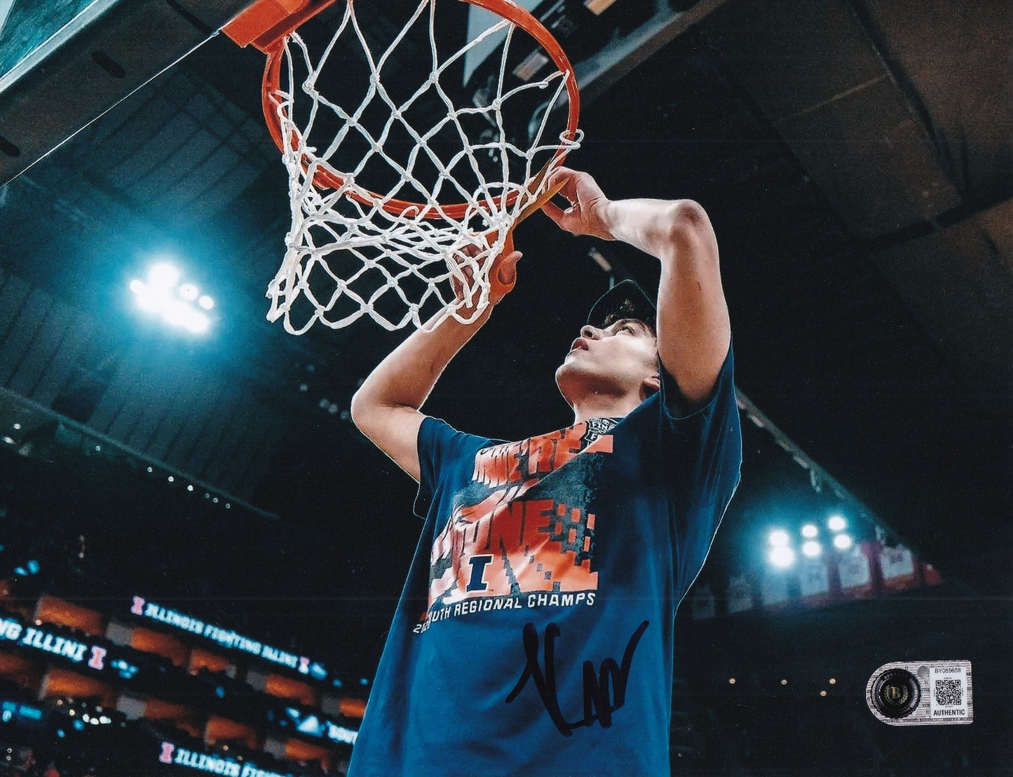 KEATON WAGLER signed (ILLINOIS FIGHTING ILLLINI basketball 8X10 BECKETT BY085658
