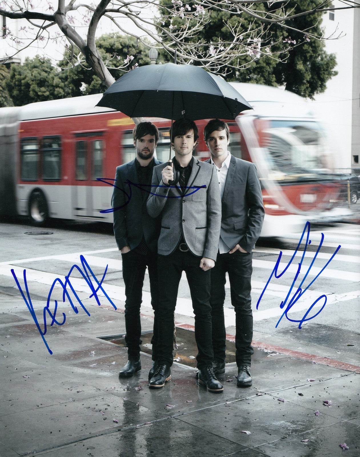 ATLAS GENIUS group signed MUSIC 8X10 photo W/COA *TROJANS*