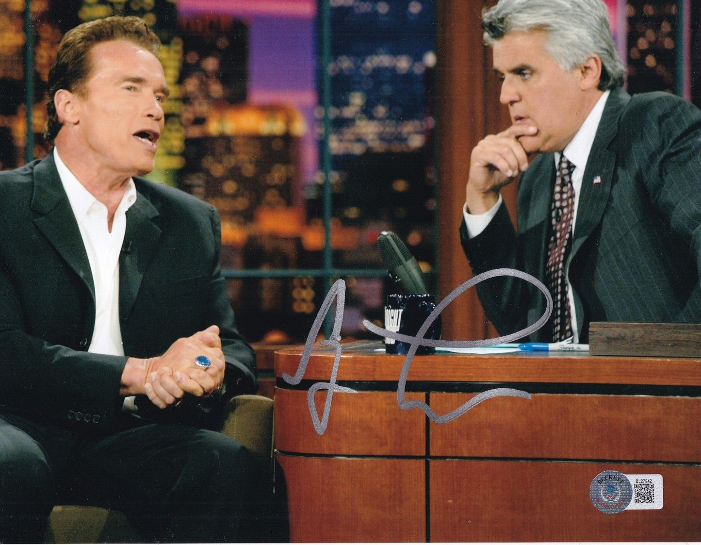 JAY LENO signed (THE TONIGHT SHOW) TV Host autograph 8X10 photo BECKETT BL27942