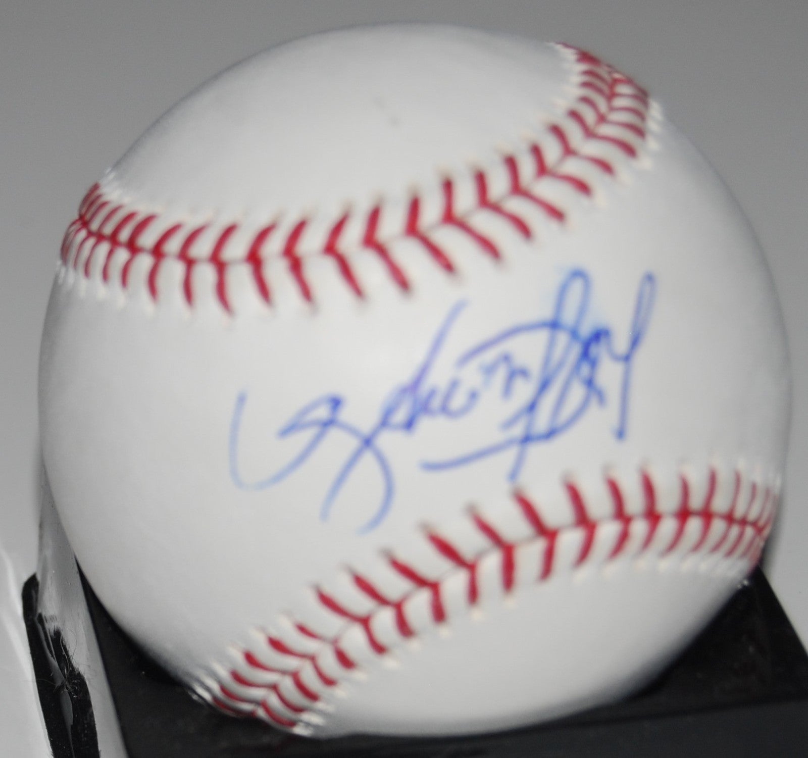 AVISAIL GARCIA signed Major League BASEBALL (CHICAGO WHITE SOX) W/COA