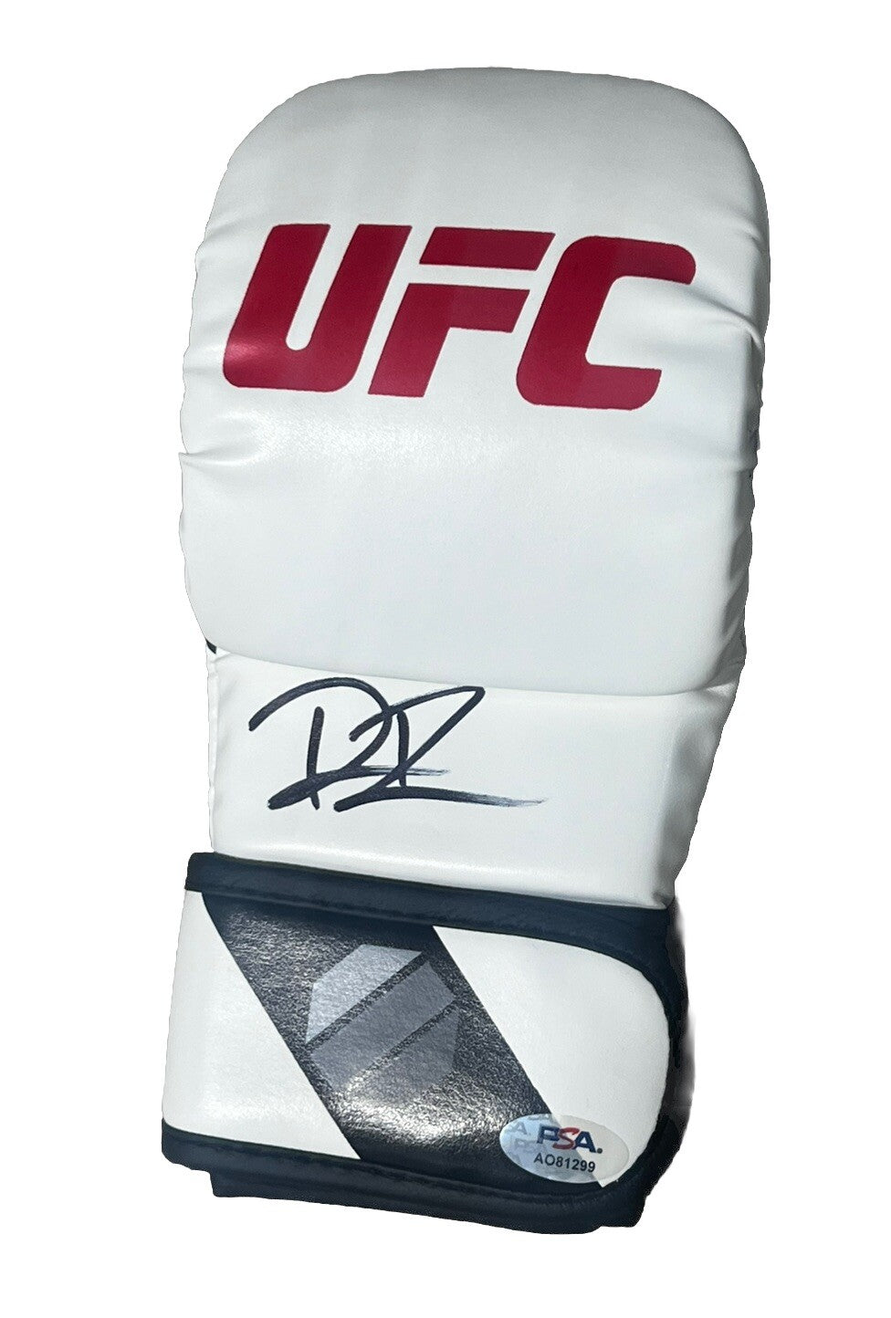 Raul Rodriguez Jr signed (UFC) MMA autographed Fighting glove PSA/DNA AO81299