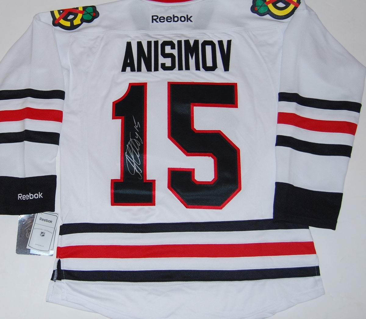ARTEM ANISIMOV signed (CHICAGO BLACKHAWKS) White S Reebok Premier jersey W/COA