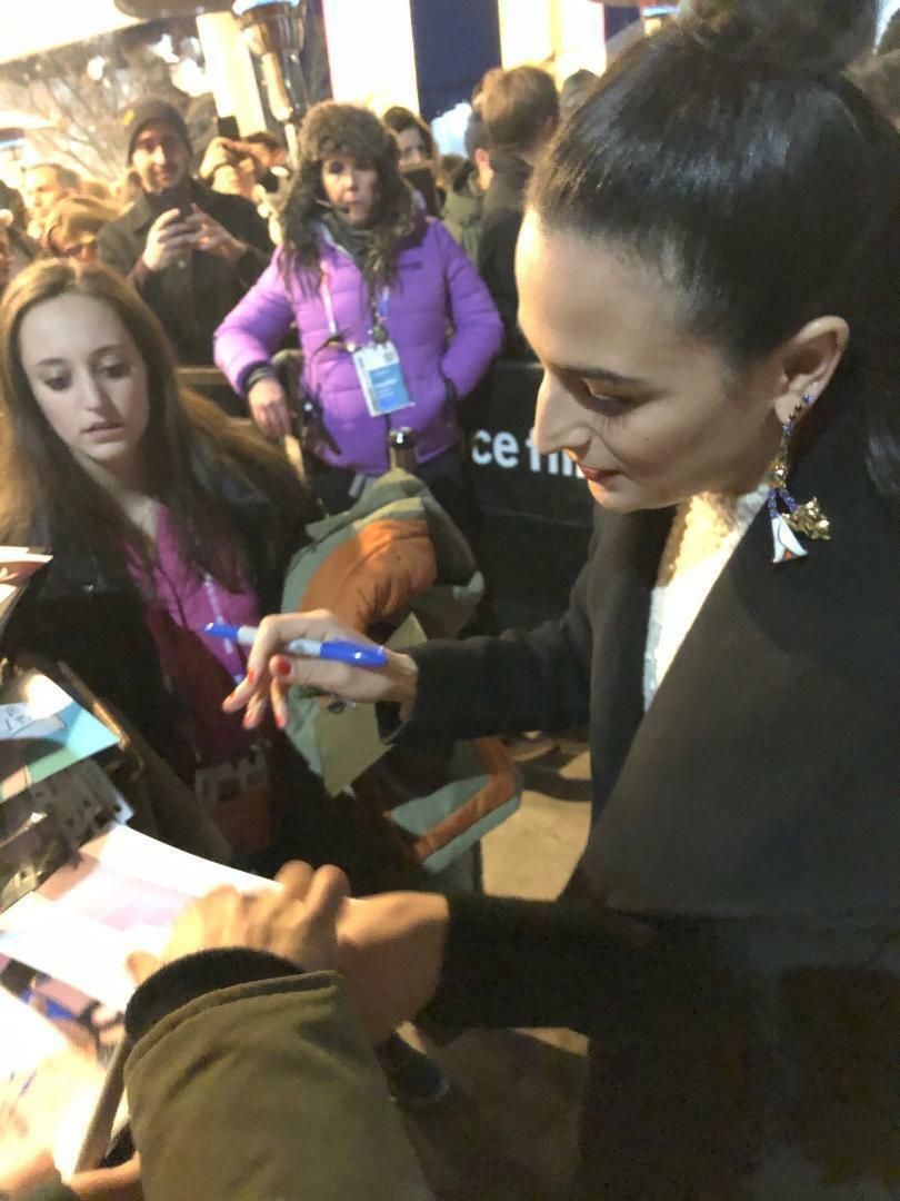JENNY SLATE signed (ZOOTOPIA) 8X10 photo *BELLWETHER* (Proof) ACOA Authentic