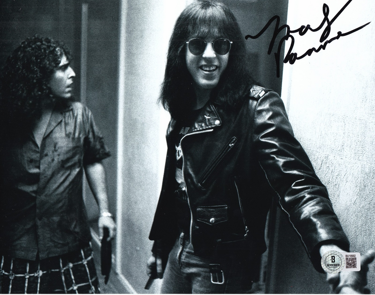 MARKY RAMONE signed (THE RAMONES) Music Drummer 8X10 photo BECKETT BAS BU18992