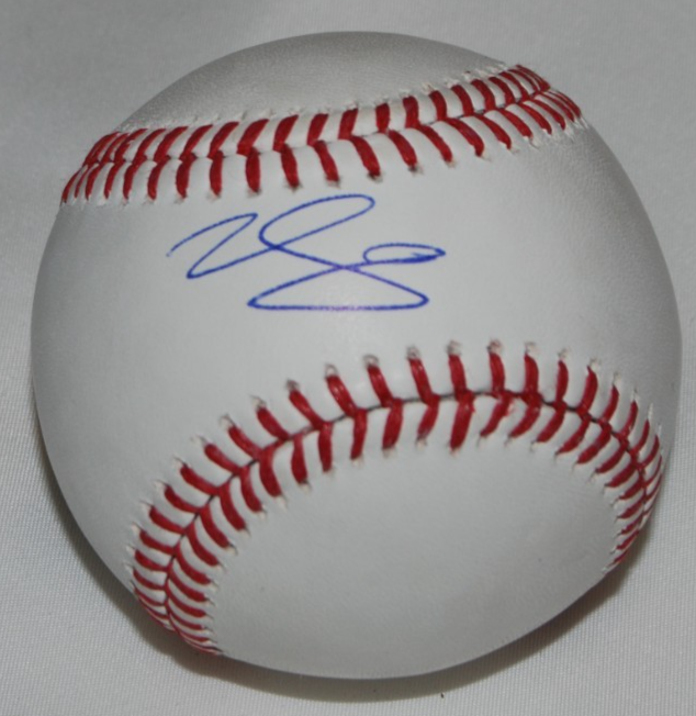 NOAH SCHULTZ signed (CHICAGO WHITE SOX) ML Major League baseball BECKETT BW54292
