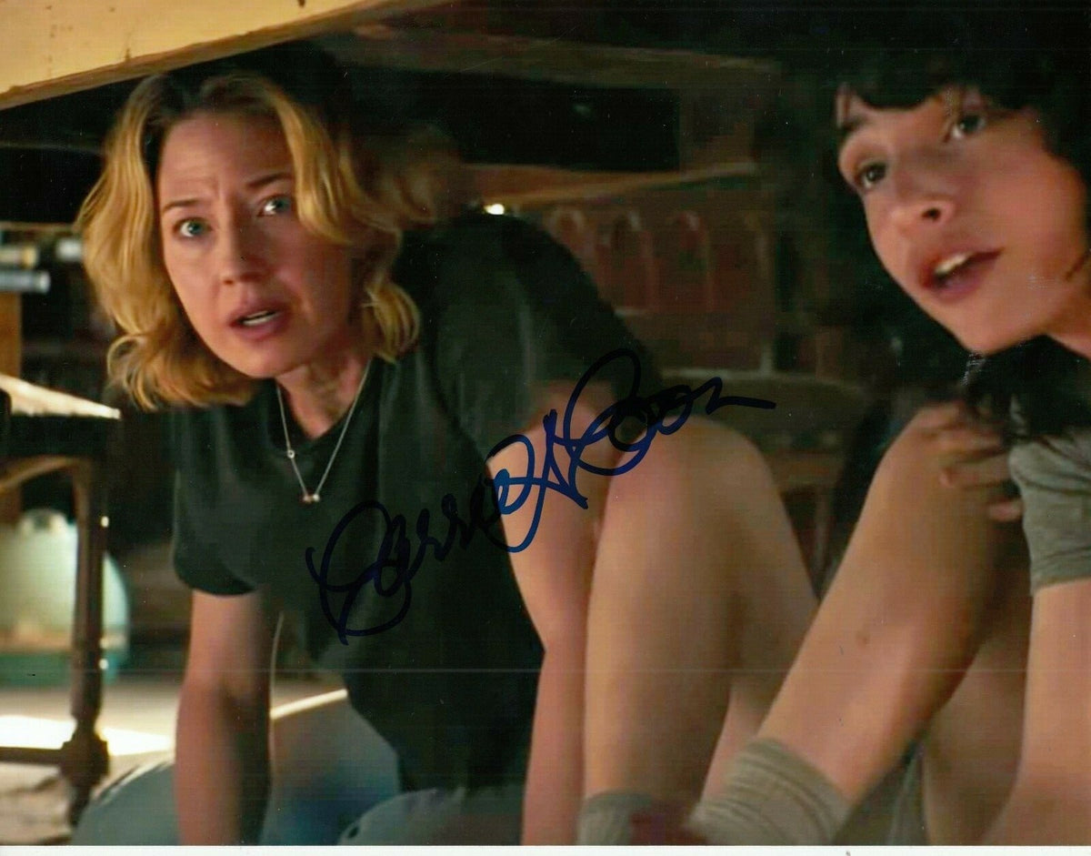 CARRIE COON signed (GHOSTBUSTERS: AFTERLIFE) Movie 8X10 *Callie* photo W/COA #6