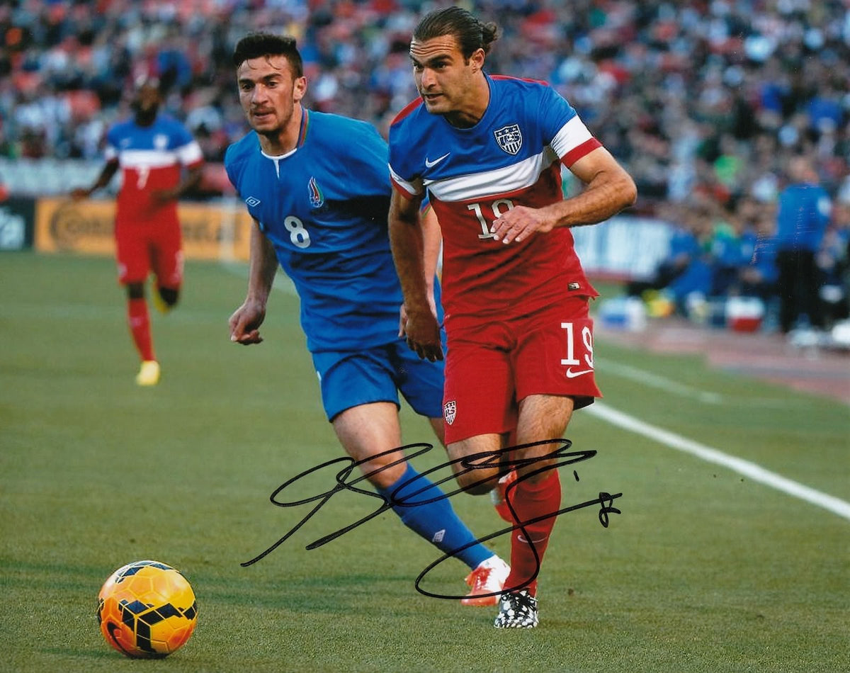 GRAHAM ZUSI signed (SPORTING KANSAS CITY) SOCCER *TEAM USA* 8X10 photo W/COA #4