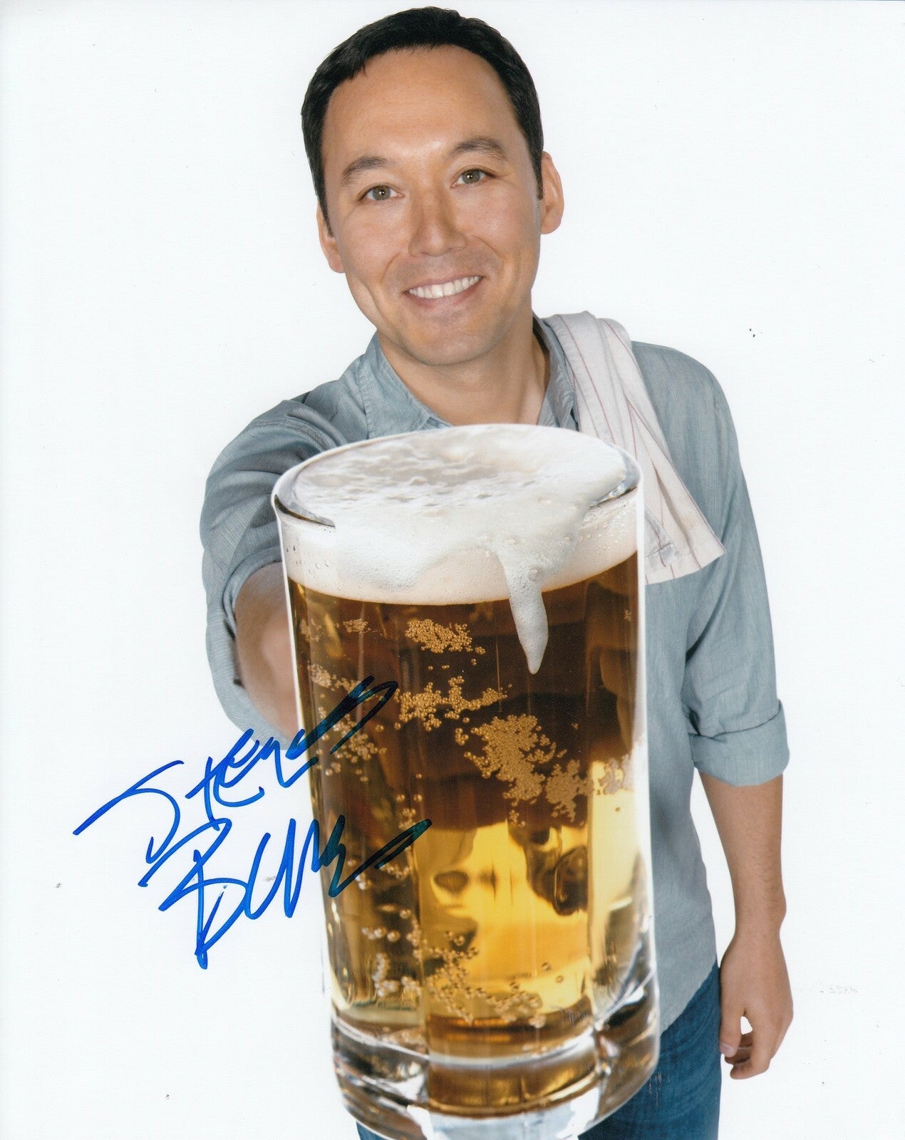 STEVE BYRNE signed (SULLIVAN & SON) TV SHOW 8x10 photo *Steve* W/COA #1