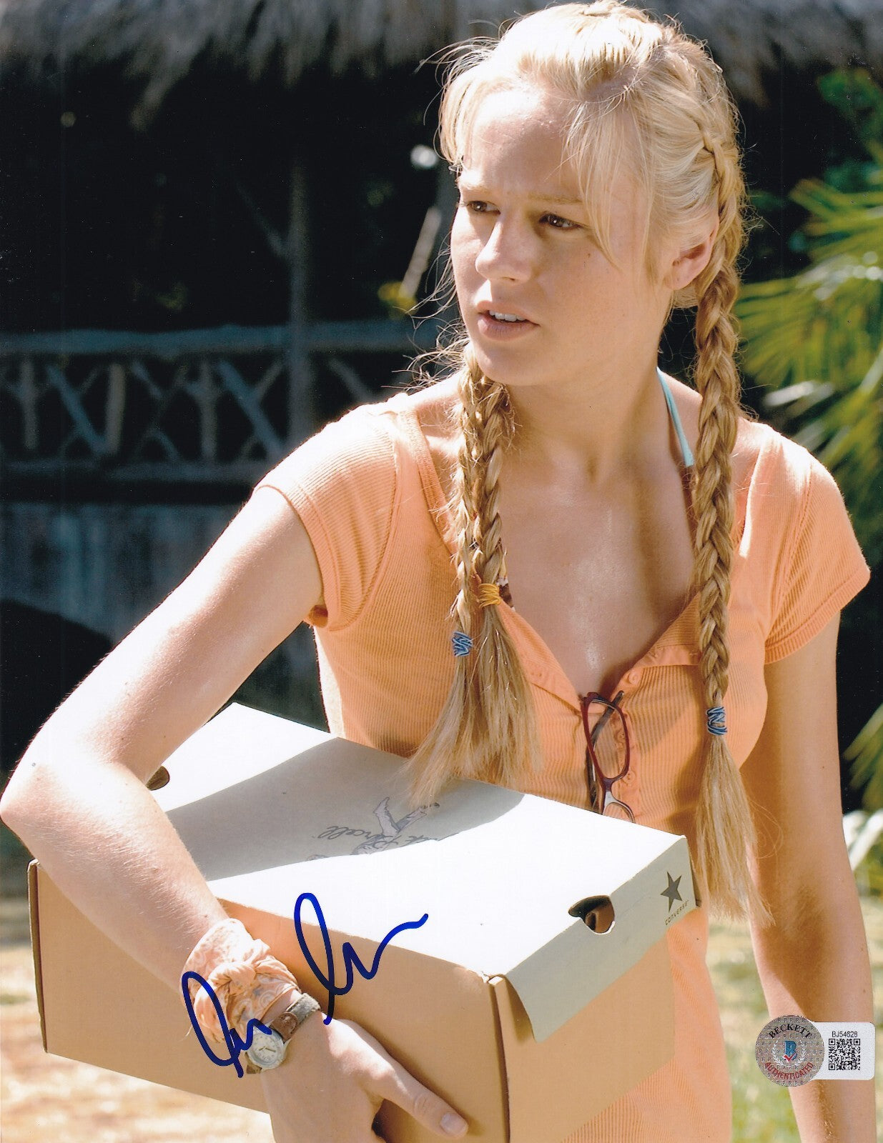 BRIE LARSON signed (HOOT) Beatrice Movie 8X10 photo BECKETT BAS BJ54628