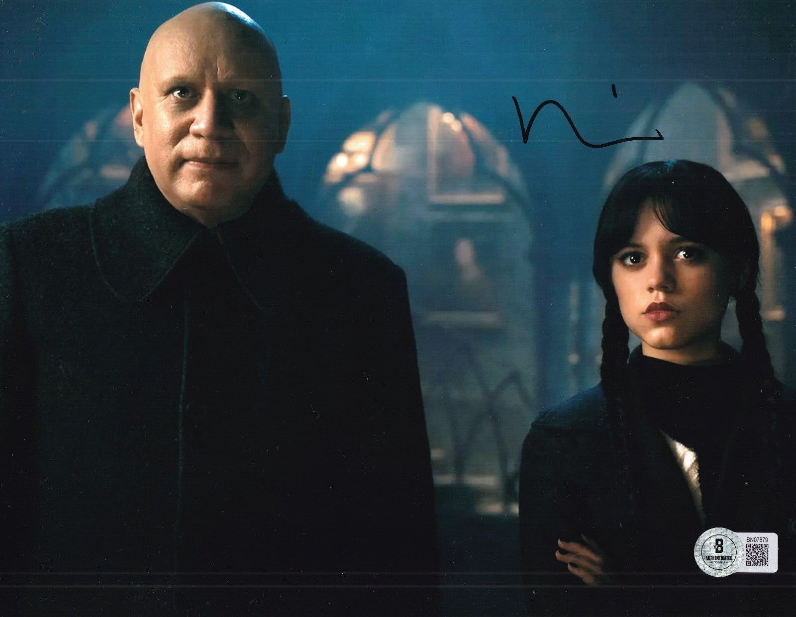 FRED ARMISEN signed (WEDNESDAY) Uncle Fester 8X10 photo BECKETT BAS BN07879