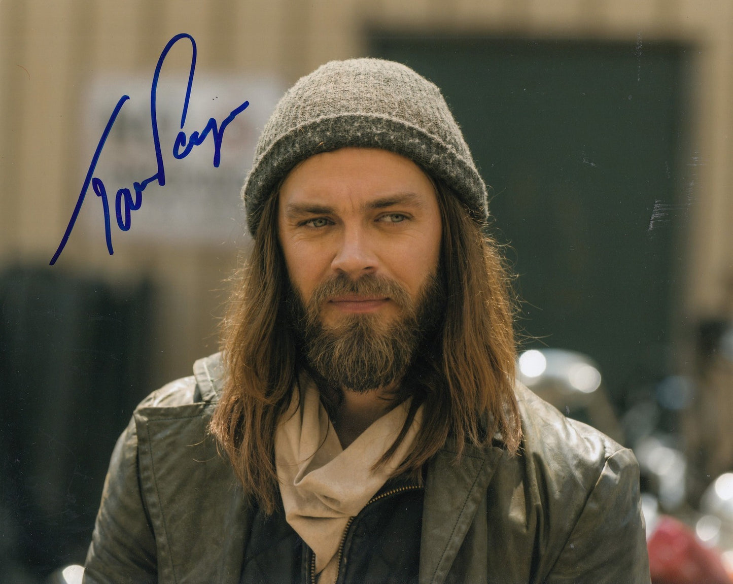 TOM PAYNE signed (THE WALKING DEAD) TWD 8X10 photo "PROOF" PAUL JESUS W/COA #6
