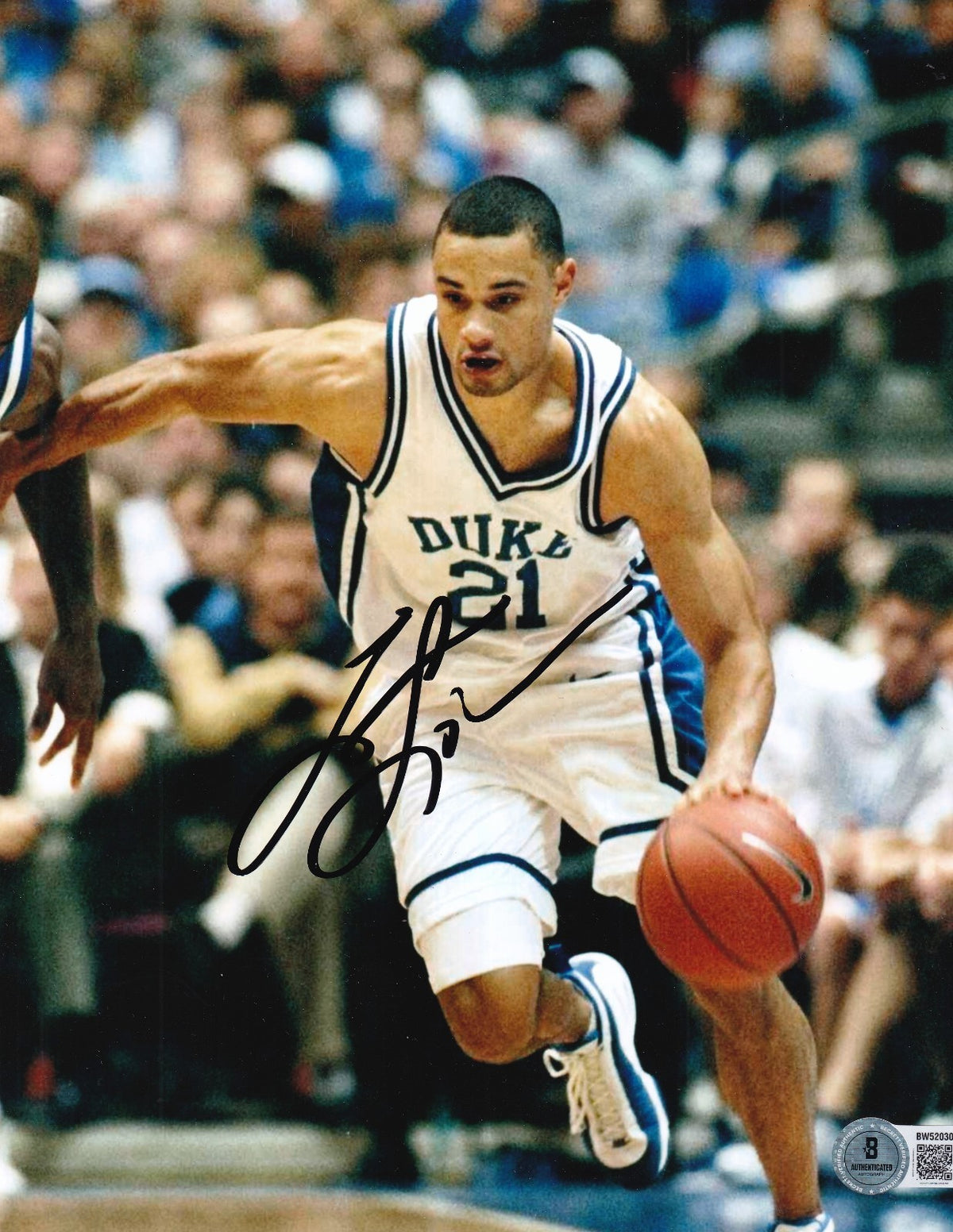 TRAJAN LANGDON signed (DUKE BLUE DEVILS) basketball 8X10 photo BECKETT BW52029