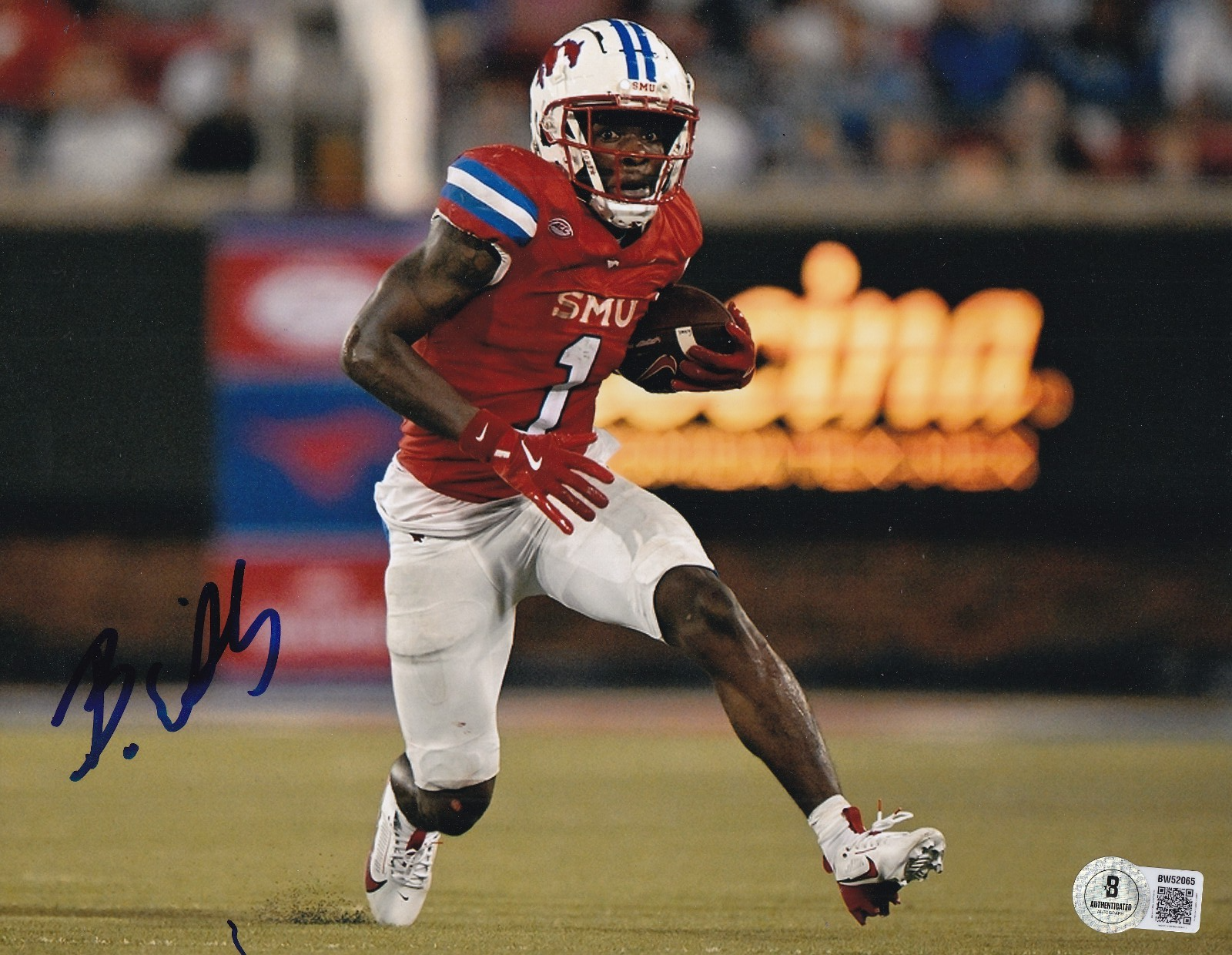 BRASHARD SMITH signed (SMU MUSTANGS) football CHIEFS 8X10 photo BECKETT BW52065