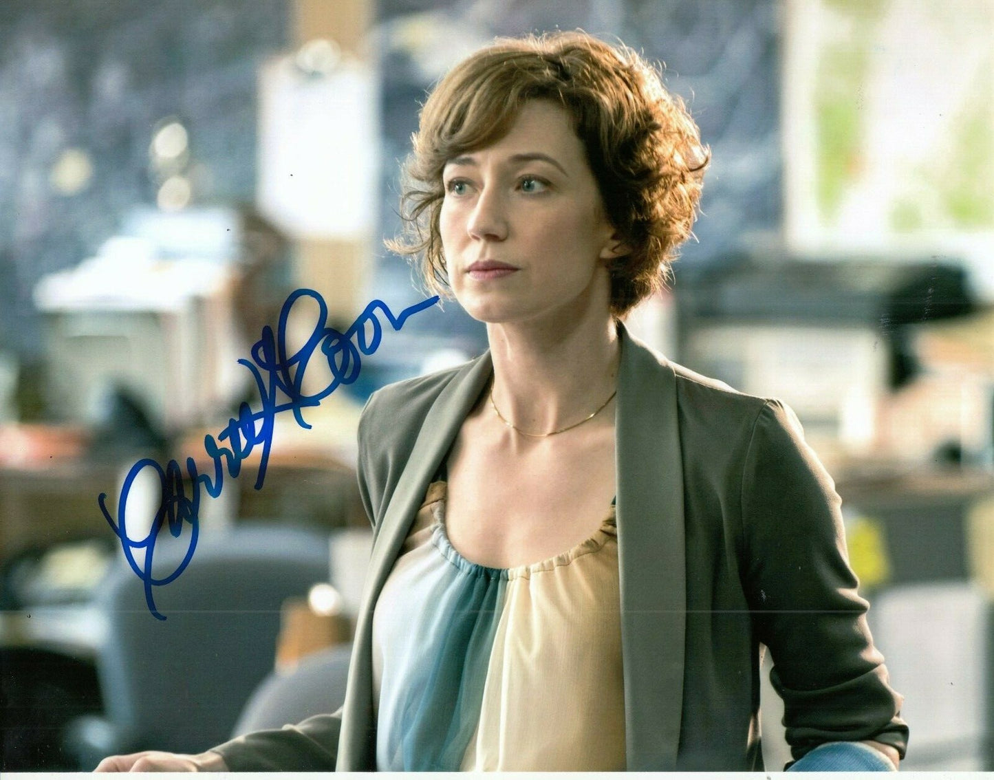 CARRIE COON signed (THE LEFTOVERS) TV Show 8X10 photo *Nora Durst* photo W/COA B