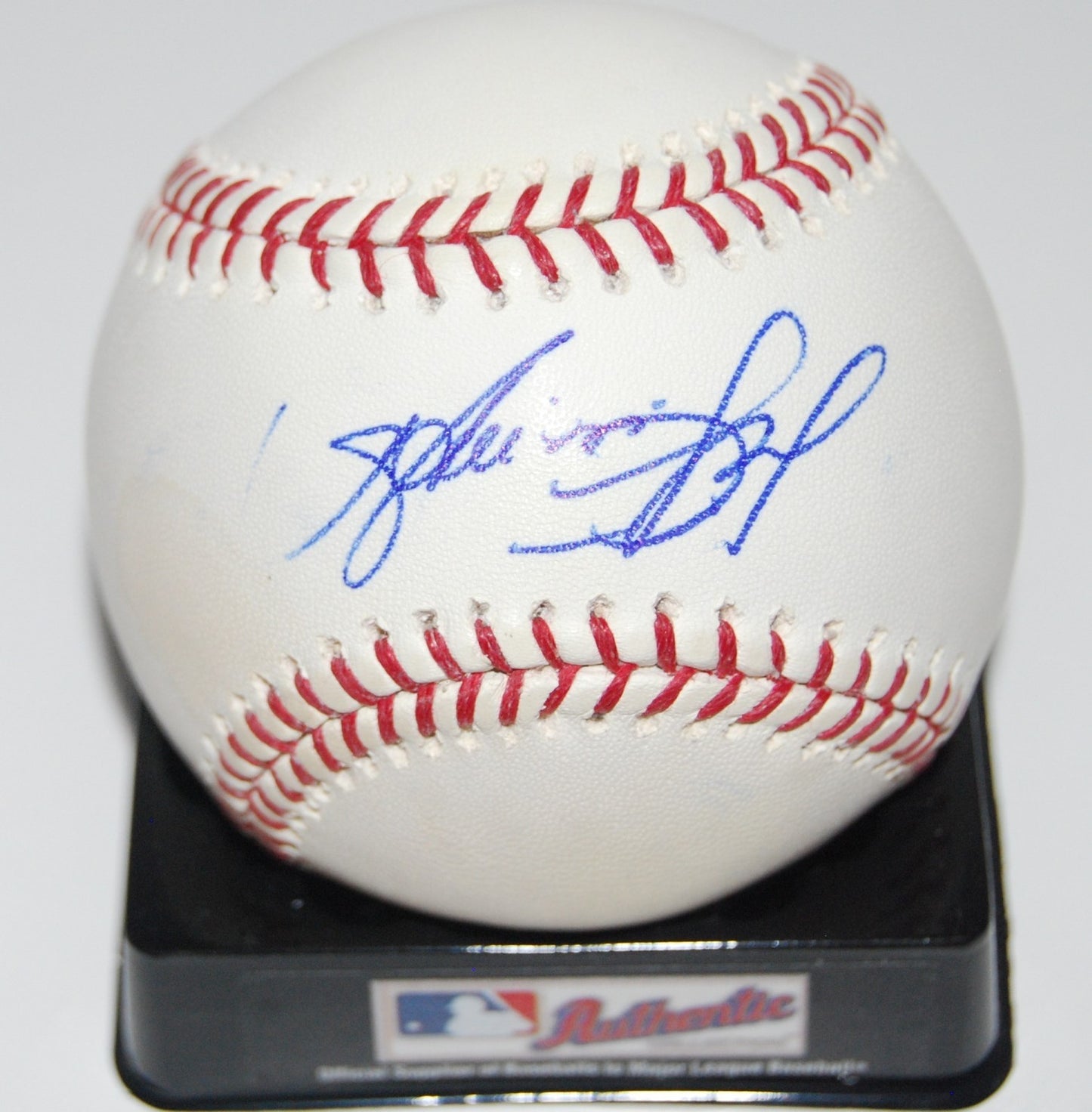 AVISAIL GARCIA signed OML baseball *CHICAGO WHITE SOX* autographed W/COA #2