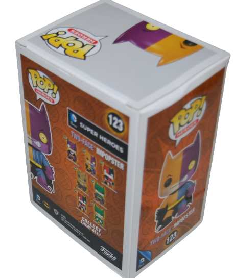 RICHARD MOLL signed (BATMAN) TWO-FACE IMPOSTER #123 Funko Pop BECKETT BAS