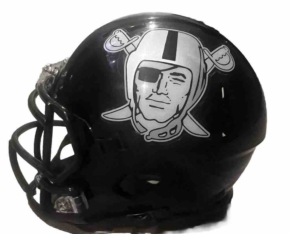 ANTONIO PIERCE signed (LAS VEGAS RAIDERS) mini football helmet BECKETT AD47266