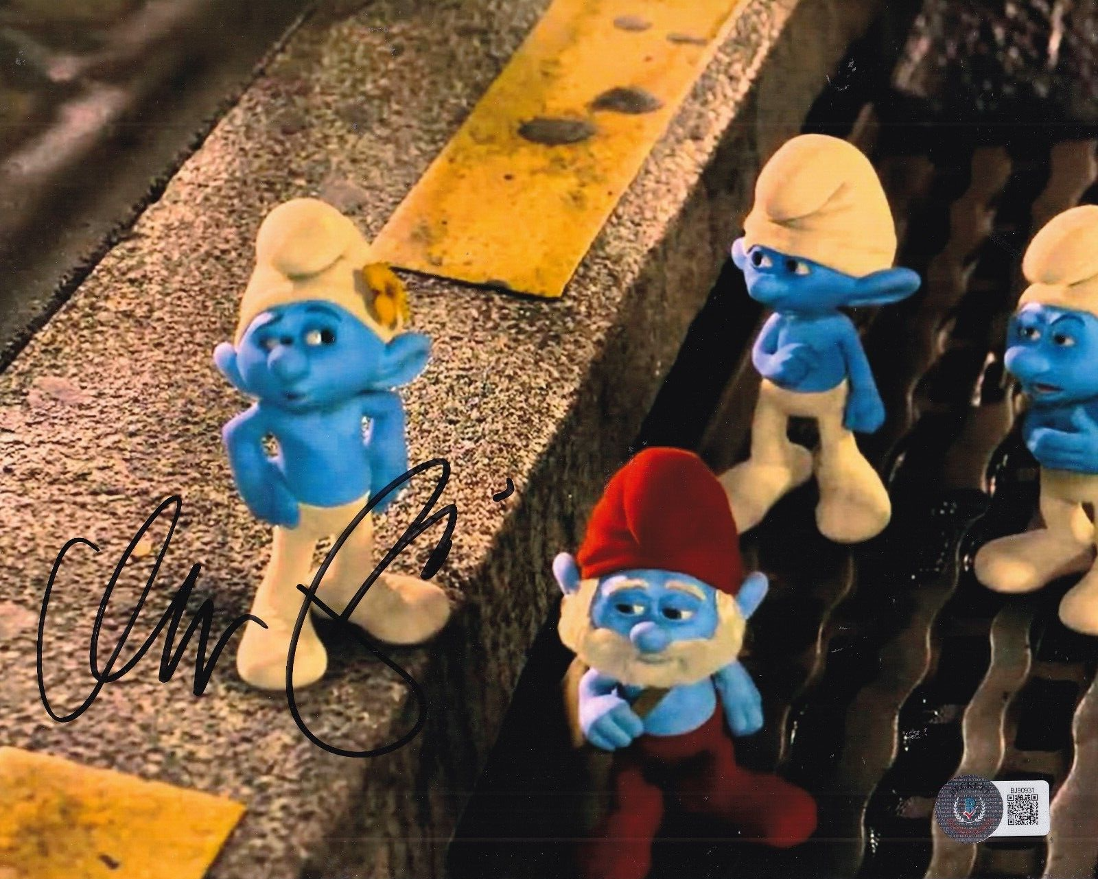 GEORGE LOPEZ signed (THE SMURFS) GROUCHY Movie 8X10 photo BECKETT BAS BJ90931