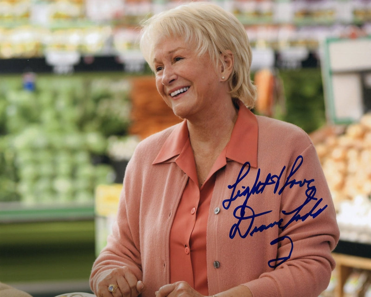 Diane Ladd signed Enlightened 28 Days 8x10 Photograph w/COA #1