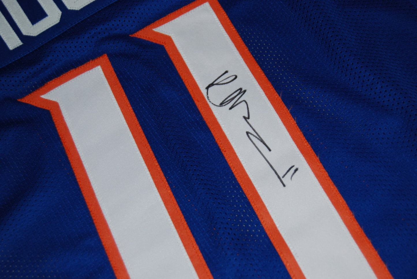 KELLEN MOORE signed (BOISE STATE BRONCOS) football jersey BECKETT BAS BW61051