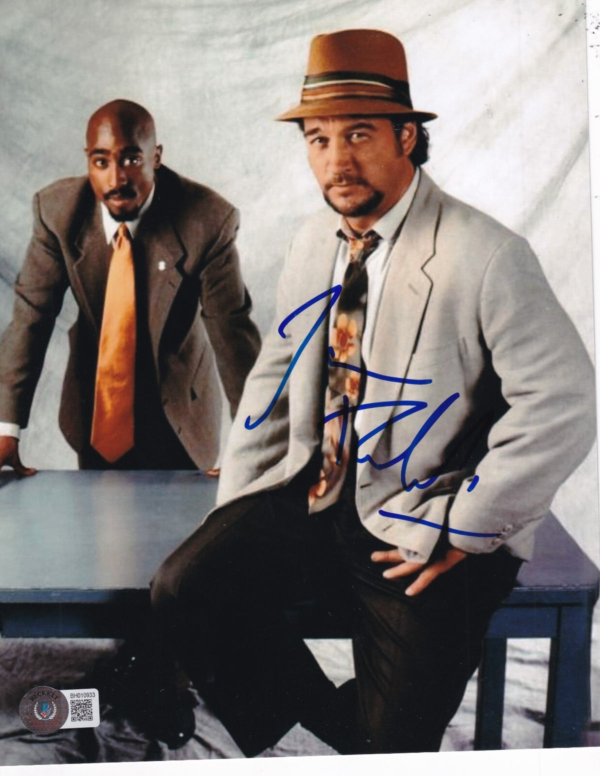 JIM BELUSHI signed (GANG RELATED) Det DiVinci Movie 8X10 photo BECKETT BH010933
