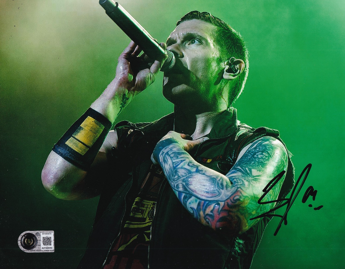 BRENT SMITH signed (SHINEDOWN) Lead Singer music 8X10 photo BECKETT BY085814