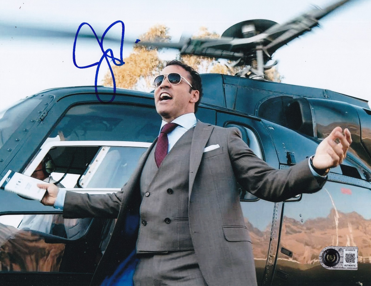JEREMY PIVEN signed (ENTOURAGE) The Movie 8X10 photo *Ari* BECKETT BAS BY085676