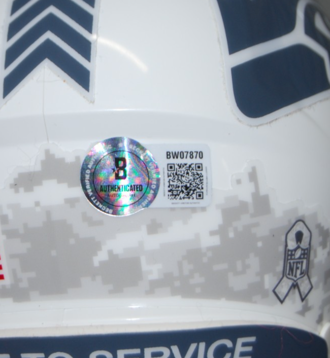 MIKE MACDONALD signed (SEATTLE SEAHAWKS) mini football helmet BECKETT BW07870