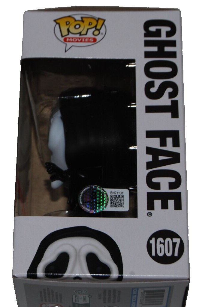 LAURIE METCALF signed (SCREAM) Ghostface 1607 Funko Pop #1176 BECKETT BN71131