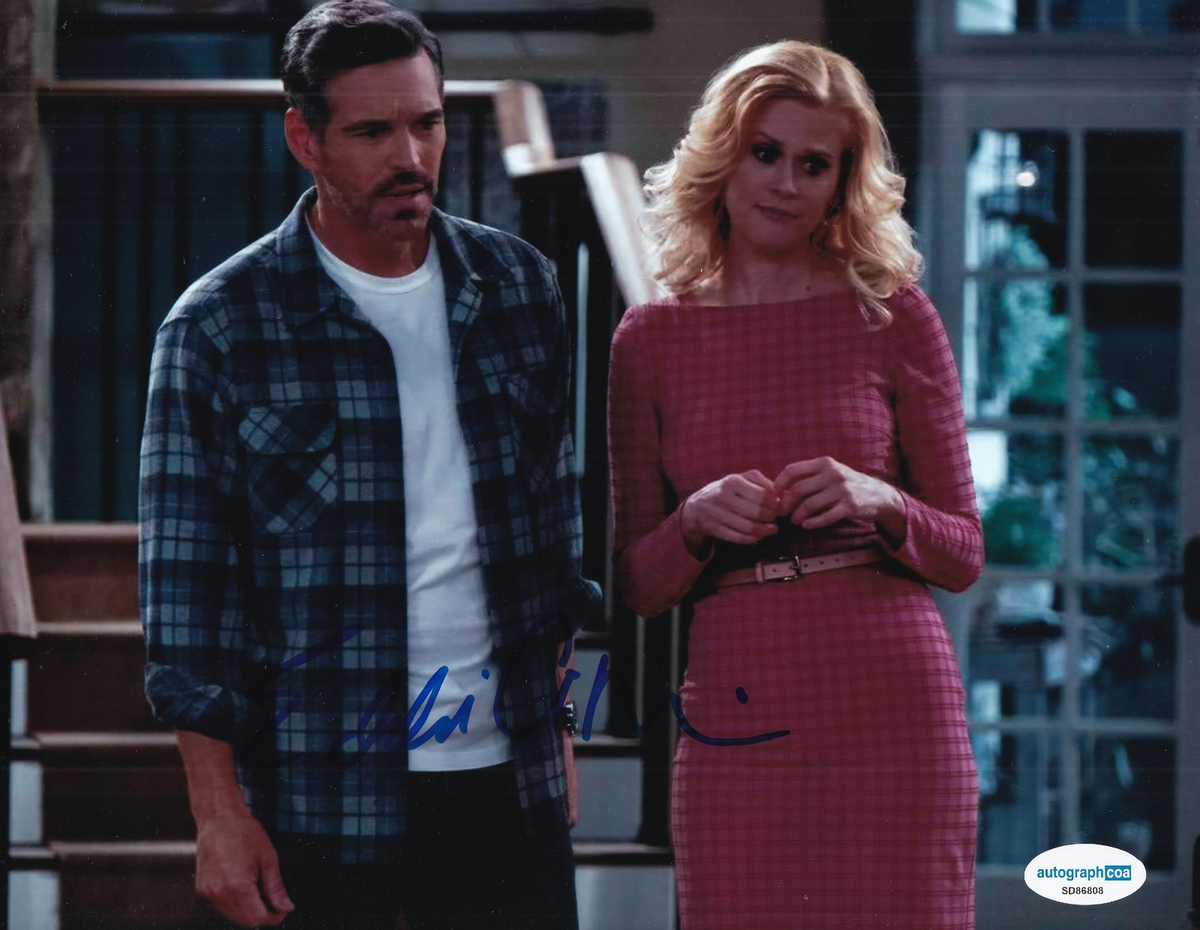 EDDIE CIBRIAN signed (CSI Miami) Jesse Cardoza 8X10 photo ACOA SD86808