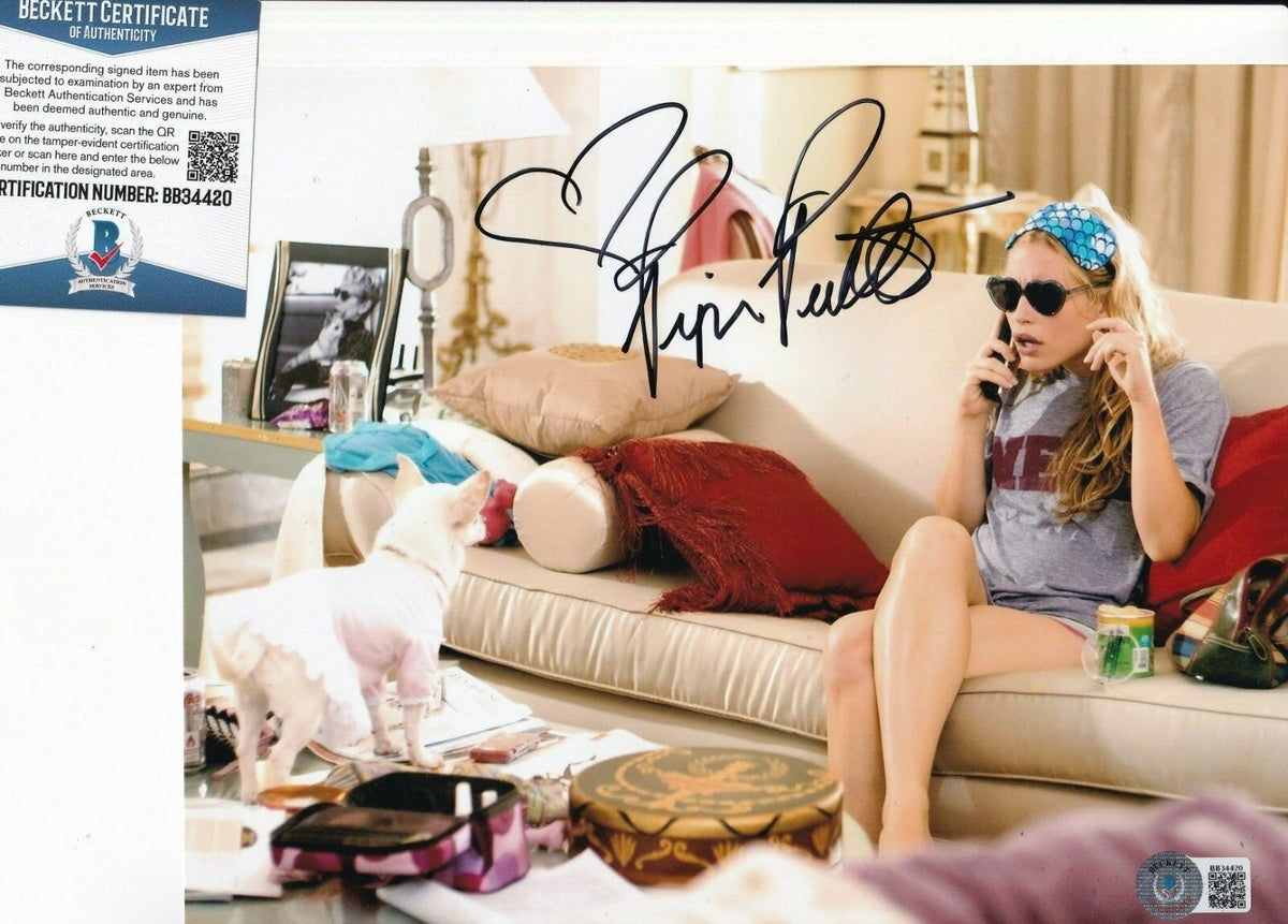 PIPER PERABO signed (BEVERLY HILLS CHIHUAHUA) 8X10 photo BECKETT BAS BB34420