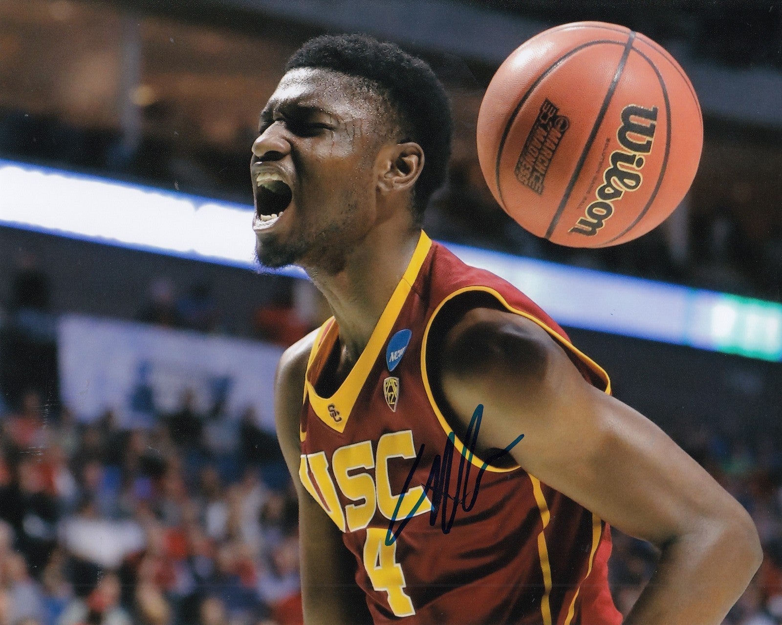 CHIMEZIE METU signed (USC TROJANS) Basketball *NBA DRAFT* 8X10 photo W/COA #5