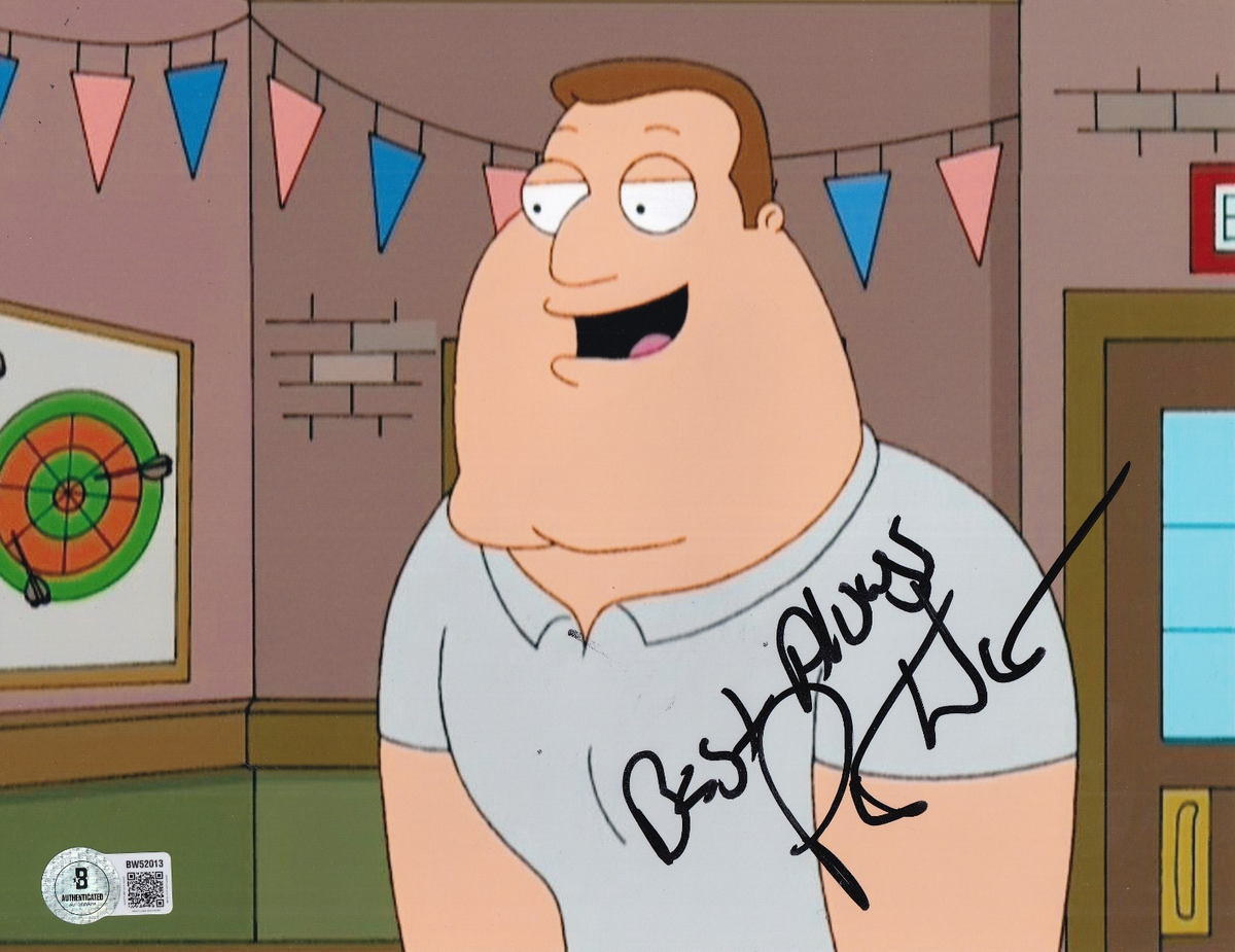 PATRICK WARBURTON signed (FAMILY GUY) autographed 8X10 photo BECKETT BW52013