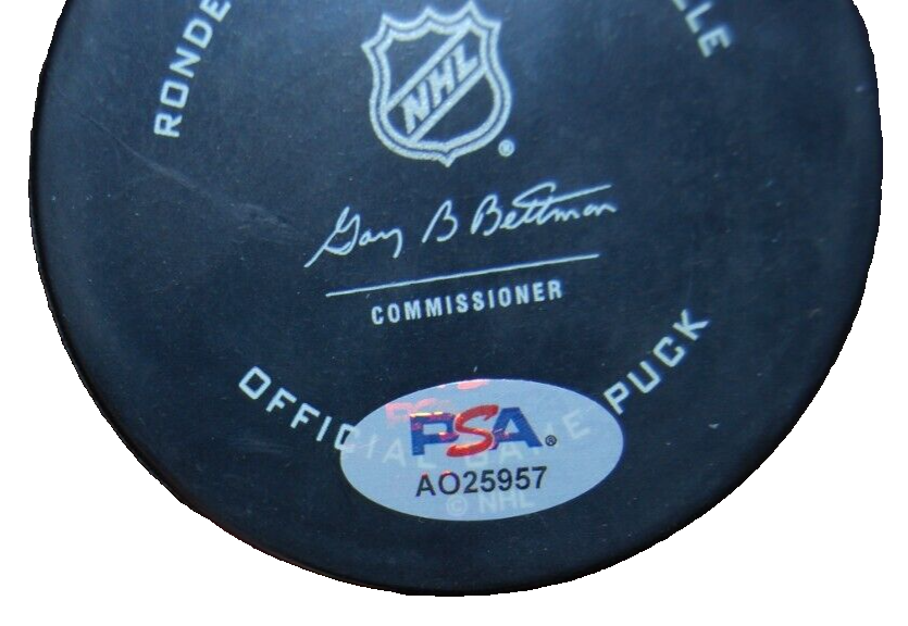 SACHA BOISVERT signed (CHICAGO BLACKHAWKS) official game puck PSA/DNA AQ25957